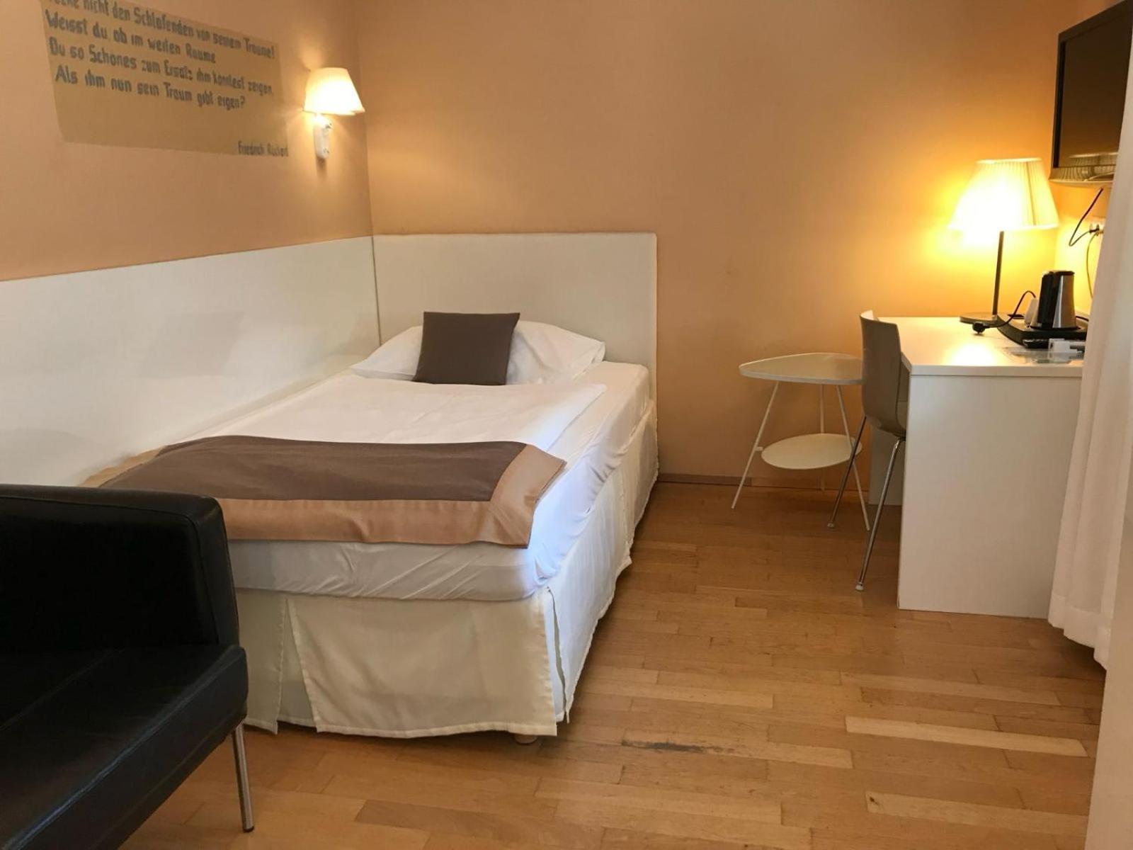 Rueckert 3* Graz